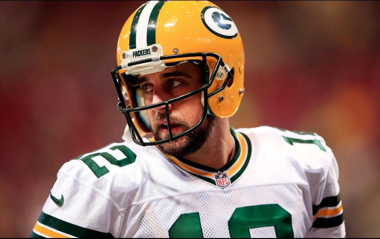 Aaron Rodgers y los Green Bay Packers firmaron un contrato por cuatro años y 200 millones de dólares. AFP / ARCHIVO
