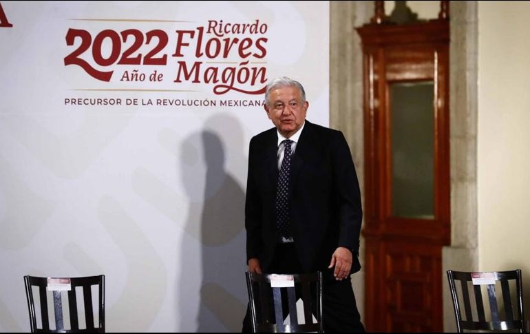 AMLO remarca durante su mañanera que aun si aumenta el petróleo, México tiene la fortuna de no ser afectado fuertemente por el dilema. SUN / D. Sánchez