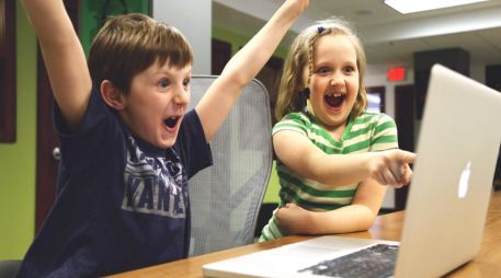 Nuevas emociones. El peso de los medios también determina el interés laboral de las nuevas generaciones. Especial