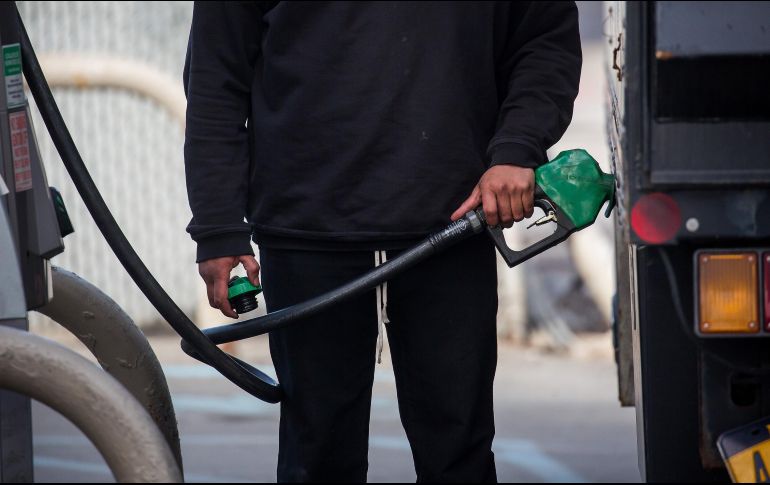 El INPC registró el mes pasado un alza de 0.83% respecto de enero; la inflación subyacente acumula 15 meses continuos de incrementos. XINHUA/M. Nagle