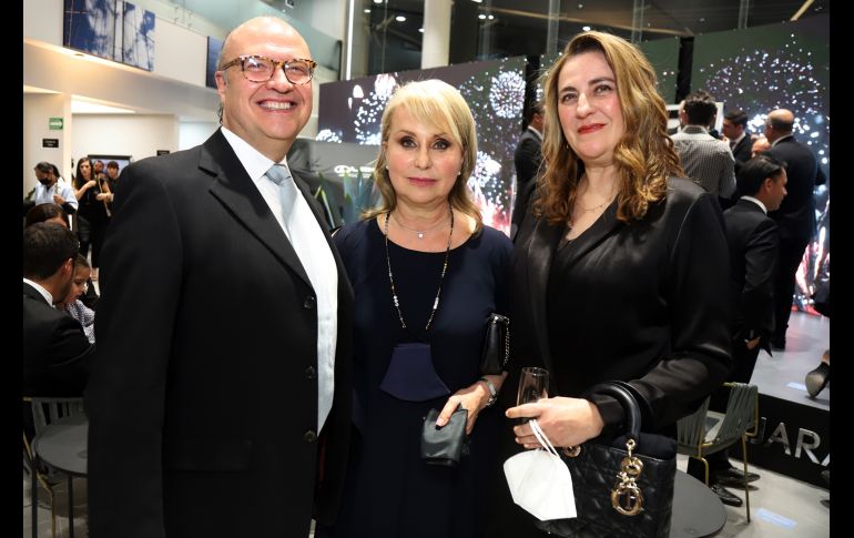 Cesar De Anda, Lourdes Villaseñor y Lupita Guízar. GENTE BIEN JALISCO/CLAUDIO JIMENO