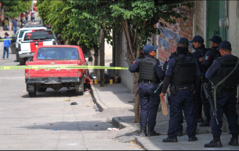 Elementos de seguridad desplegaron un operativo de búsqueda de los homicidas hasta la medianoche, sin dar con ellos. EFE / ARCHIVO