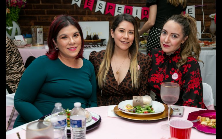 Berta Garza, Mayra Serrano y Jackeline Barriga. GENTE BIEN JALISCO/JORGE SOLTERO