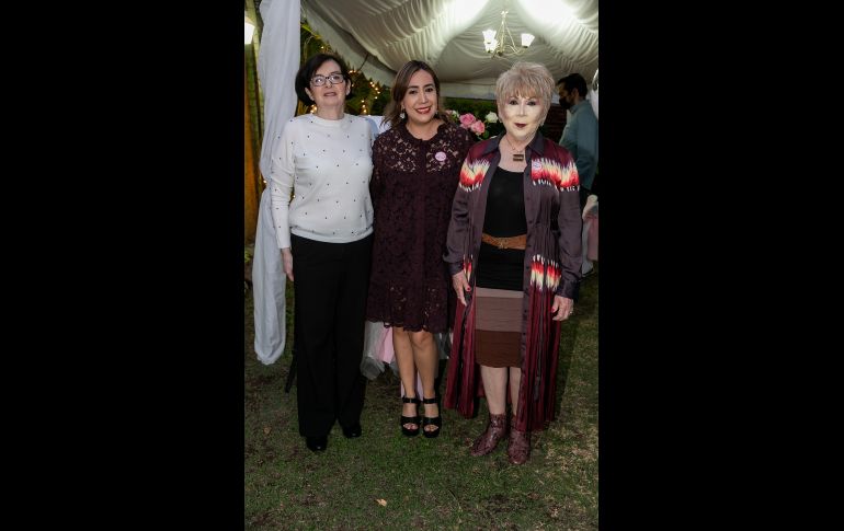 Bertha Alicia Flores de Arellano, Alexa Cervantes y Aida Cuevas de Cervantes. GENTE BIEN JALISCO/JORGE SOLTERO