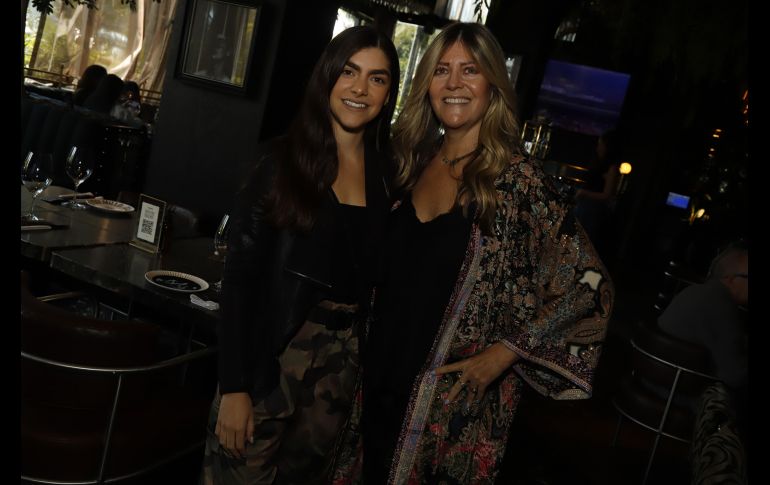 Renata Sahagún y Lety Acedo. GENTE BIEN JALISCO/CLAUDIO JIMENO