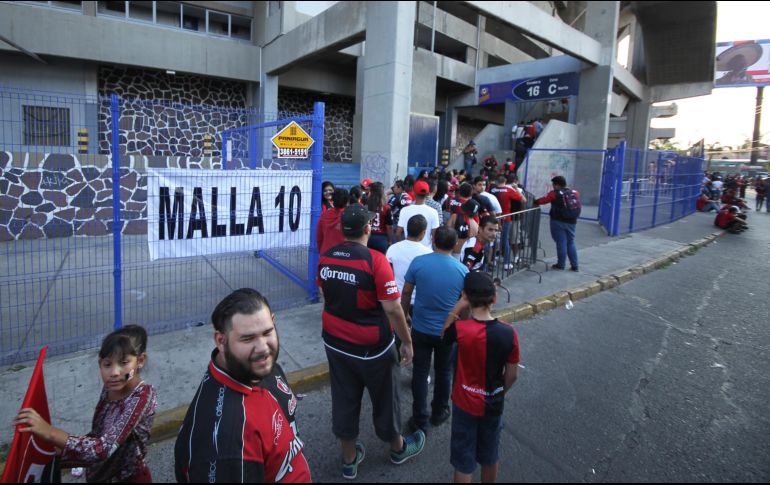 El Clásico Tapatío es en donde se implementará por primera ocasión para los Zorros, por lo que ya trabajan a marchas forzadas para tenerlo listo. IMAGO7