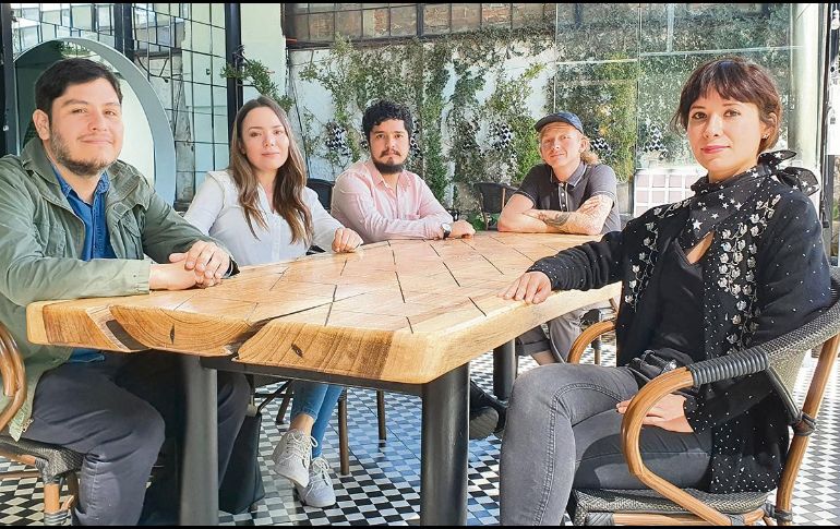 Carlos Torres, Shuta Ruelas, Karlos Ibarra, Yair Sikorski y Sofía Martín. ESPECIAL