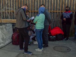 Familias rusas y ucranianas arriban todos los días a Tijuana en espera de obtener asilo en EU. EFE/J. Terriquez