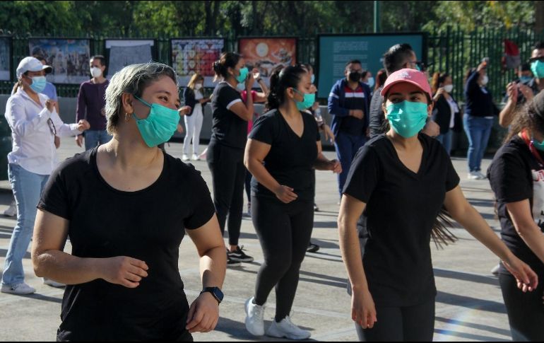 Los asistentes participaron en pláticas y talleres de nutrición; asimismo, les impartieron clases de aeróbics y zumba. ESPECIAL/IMSS Jalisco