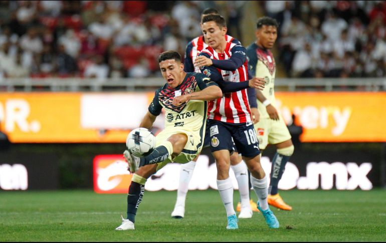 Chivas y América igualaron 0-0 en el Clásico Nacional. EFE