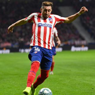 Herrera y Edson Álvarez, titulares en Champions League