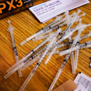 Pfizer pedirá autorización para aplicar cuarta dosis de la vacuna