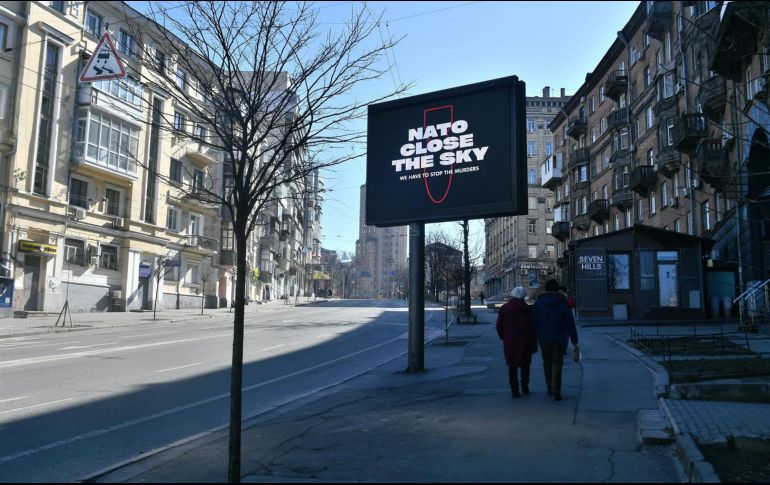 Rusia exige que Ucrania no sea miembro de la OTAN; que se reconozca la anexión de Crimea y que acepte la independencia de las “repúblicas populares” de Donetsk y Lugansk. EFE/ A. Lange