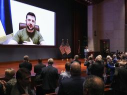 El mandatario ucraniano solicitó a Washington una mayor ayuda militar contra la invasión rusa. EPA /