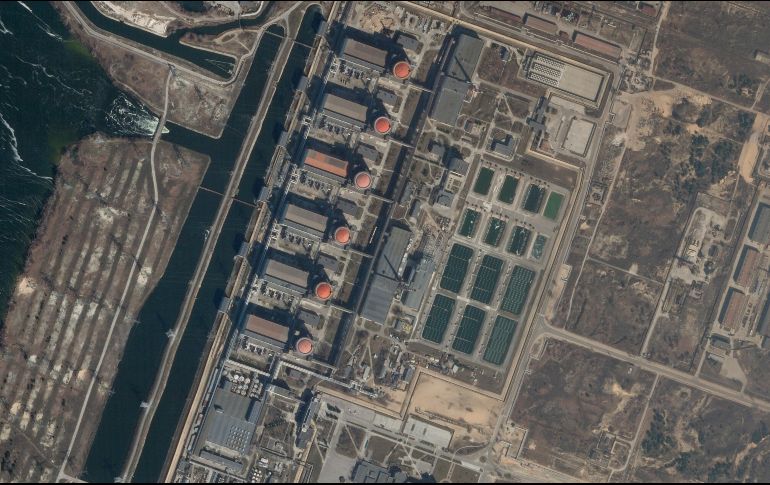 La planta dispone de generadores de emergencia alimentados por diésel que pueden usarse en caso de ser necesario. AP/Planet Labs PBC