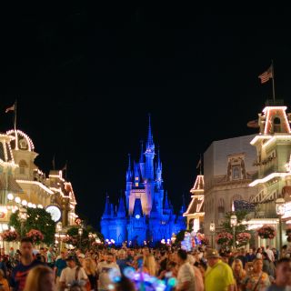 Disney: Detienen a cuatro empleados de la empresa por trata de personas