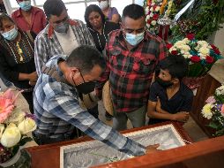 Linares fue asesinado el pasado martes en la cabecera municipal de Zitácuaro. EFE / I. Villanueva