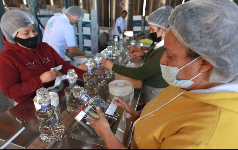 El sector tequilero no ha resentido los retrasos en la producción, ni los desajustes que trajo la pandemia de COVID-19 en las cadenas globales de valor. En la imagen, El Castillo de Tequila, ubicado en El Arenal. EL INFORMADOR/A. Camacho