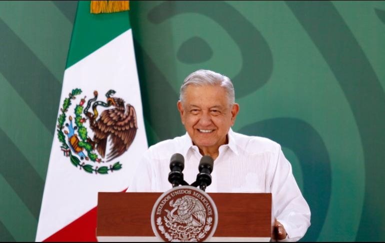 AMLO señaló que es un gran orgullo estar en Oaxaca, la tierra de Juárez, porque vivimos tiempos de legalidad, soberanía y libertad. EFE / ARCHIVO