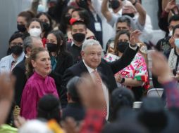 López Obrador agradece a los ingenieros militares que fueron los que llevaron a cabo el AIFA, así como a los pobladores de los municipios de alrededor. SUN / J. Boites