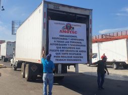 Desde las 08:00 horas, comenzaron a concentrarse sobre la Carretera hacia Chapala poco después del Periférico y en la Autopista Guadalajara-Zapotlanejo. EL INFORMADOR / G. Gallo