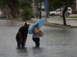 Resaltaron que está comprobado que el suelo de la zona de López Mateos y Mariano Otero es muy permeable, y es posible infiltrar ahí hasta un metro cúbica de agua por segundo. EFE / ARCHIVO