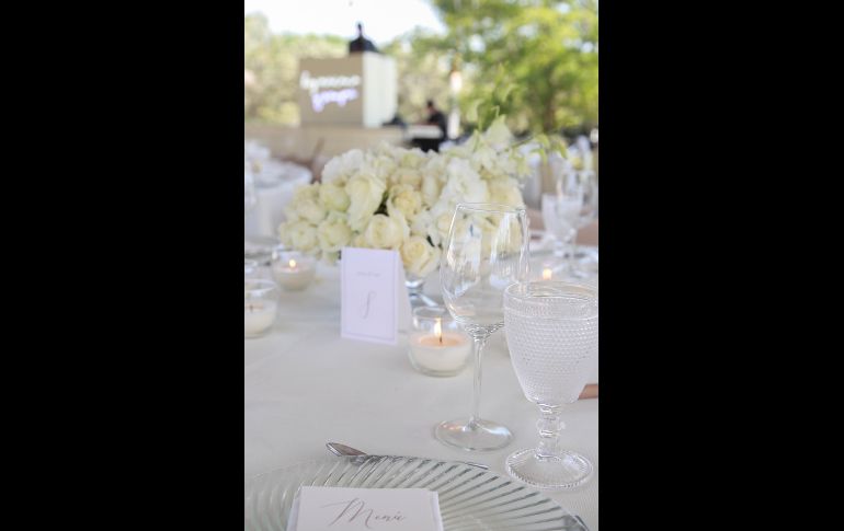 Boda de Estefanía Sánchez Hoyos y Carlos Arturo Muñoz Bañuelos. GENTE BIEN JALICO/Antonio Martínez