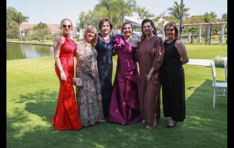 Rita Sánchez, Cari Sánchez, Bety Sánchez, Carmen Hoyos, Martha Rosas y Cecilia Amutio. GENTE BIEN JALISCO/Antonio Martínez
