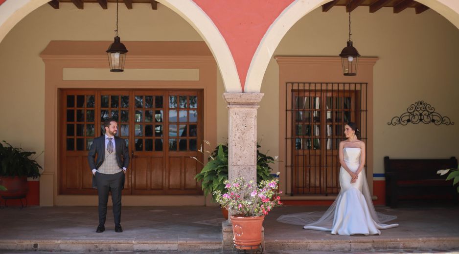 Carlos Muñoz y Estfanía Sánchez. GENTE BIEN JALISCO/Antonio Martínez