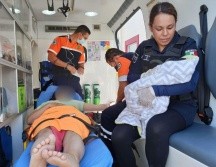 Tanto la madre como la pequeña se reportaron con un estado de salud estable. ESPECIAL/Policía de Zapopan