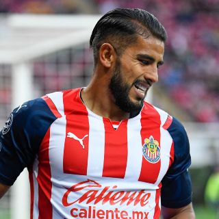 ¡Le sale barato! Anuncian castigo para Miguel Ponce tras agresión en Clásico Tapatío