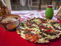 Las tlayudas son un platillo típico oaxaqueño. EL INFORMADOR / ARCHIVO