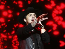 La mala racha de Christian Nodal comenzó el fin de semana pasado en una de sus presentaciones en el norte del país.  EL INFORMADOR/ARCHIVO