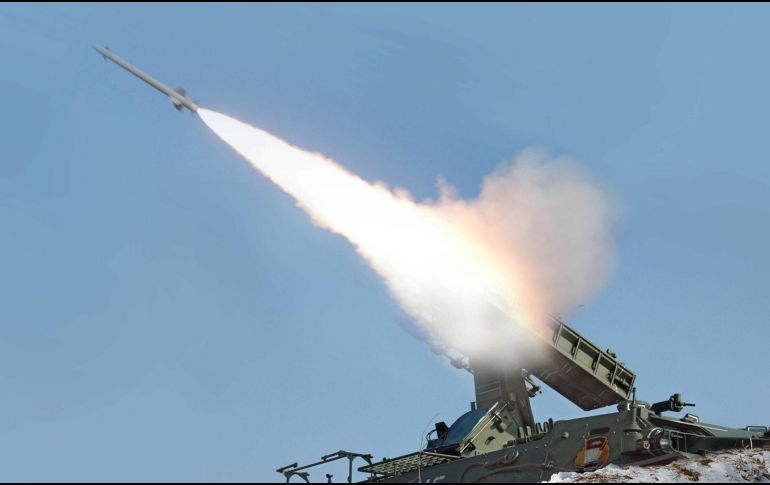 El Hwasong-17 cayó en aguas japonesas a sólo 150 kilómetros al oeste de la isla de Hokkaido. INFORMADOR/ARCHIVO
