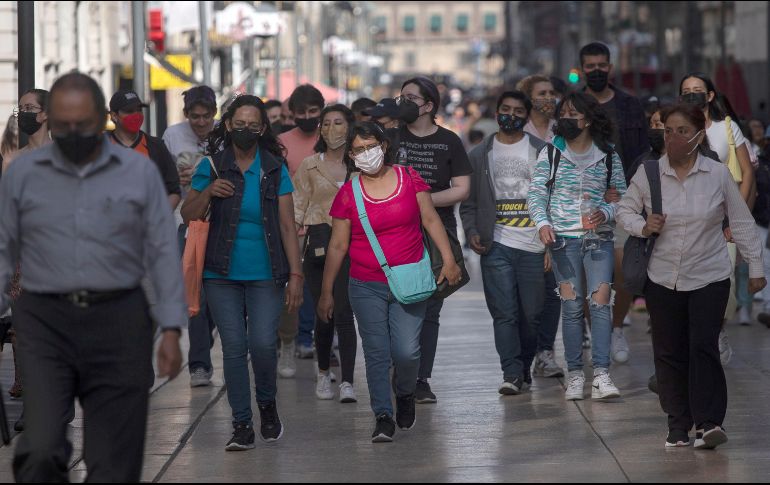 De los 126 millones de habitantes, 85.55 millones de mexicanos han recibido al menos una dosis de la vacuna anticovid. EFE/I. Esquivel