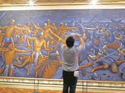 Durante un año se exhibirán las piezas históricas y artefactos. EFE/F. Malasig