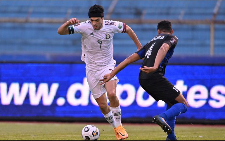 Raúl Jiménez solo suma dos goles en la Eliminatoria. IMAGO7