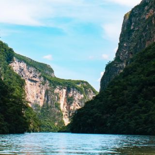 5 destinos imperdibles para escaparte esta primavera