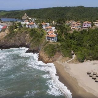 ¡Conócela! Esta es la única playa nudista que hay en Jalisco