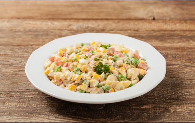 Ensalada de atún con verduras. ISTOCK.