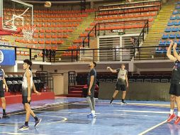 Tres semanas de entrenamientos tuvo Astros para preparar su debut en CIBACOPA. EL INFORMADOR/M. Navarro