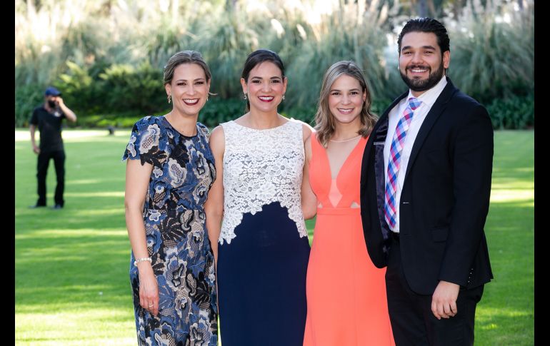Jacky, Erika, Diana y JesúsMoreno. GENTE BIEN JALISCO/Jorge Soltero