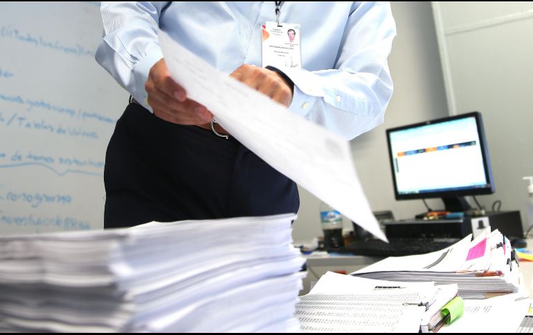 El orden y la digitalización de la información se está consolidando en los gobiernos estatales. EL INFORMADOR/Archivo