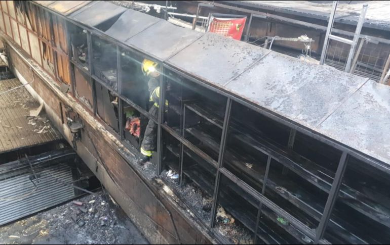 Imagen de las afectaciones en el Mercado San Juan de Dios tras el incendio. EL INFORMADOR / A. Navarro