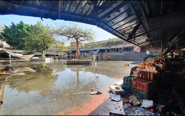 Imagen de las afectaciones en el Mercado San Juan de Dios tras el incendio. EL INFORMADOR / A. Navarro