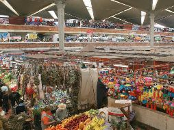 La vocación comercial sigue en pie, considerando que quien llega a Guadalajara contempla una visita obligada al Mercado San Juan de Dios. EL INFORMADOR / ARCHIVO