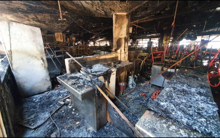 Imagen de las afectaciones en el Mercado San Juan de Dios tras el incendio. EL INFORMADOR / A. Navarro