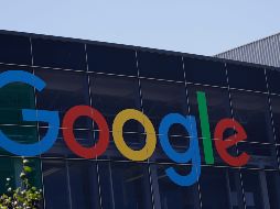 La etiqueta estará inicialmente disponible en los dispositivos móviles de Estados Unidos; posteriormente se planea expandirla al mundo.  AP / ARCHIVO