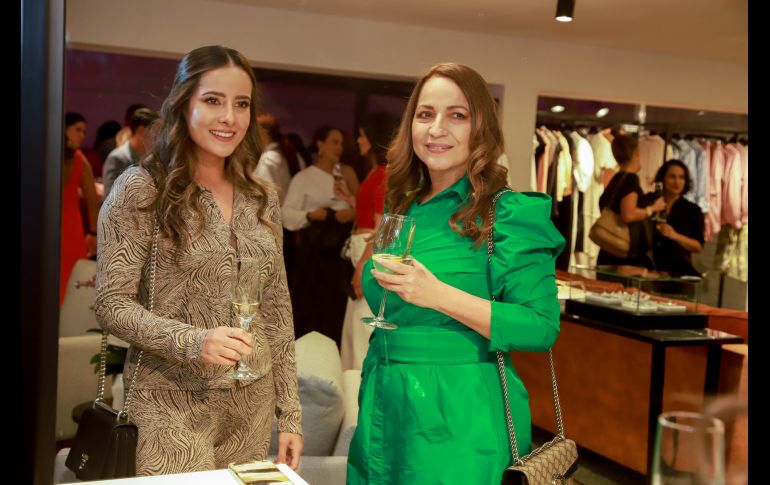 Claudia Larios y Elia Vela. GENTE BIEN JALISCO/Antonio Martínez