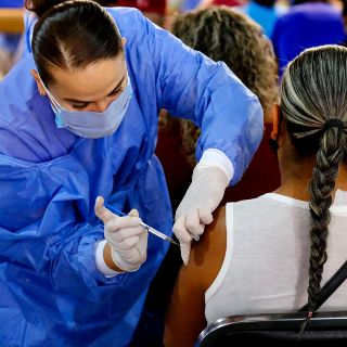 COVID: ¿Cómo saber si estás doblemente protegido contra el virus?